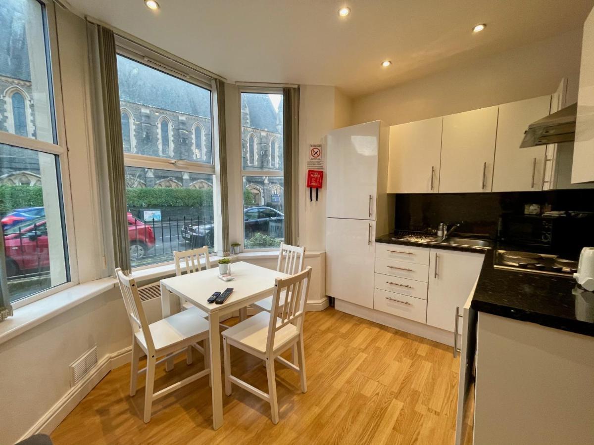 Bute Park Apartment W/ Heating + Private Bathroom Cardiff Extérieur photo